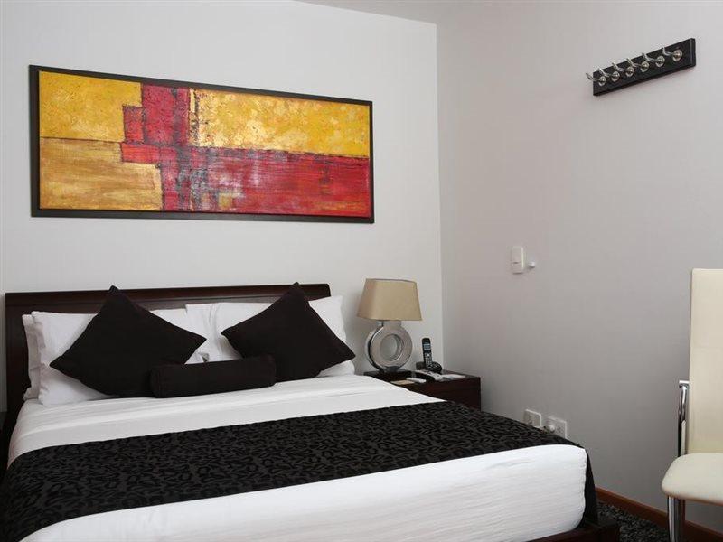 Hotel Suites 108 Богота Экстерьер фото