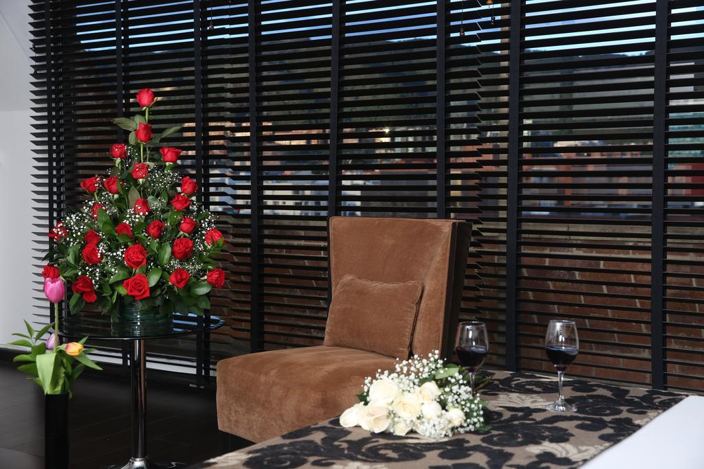 Hotel Suites 108 Богота Экстерьер фото