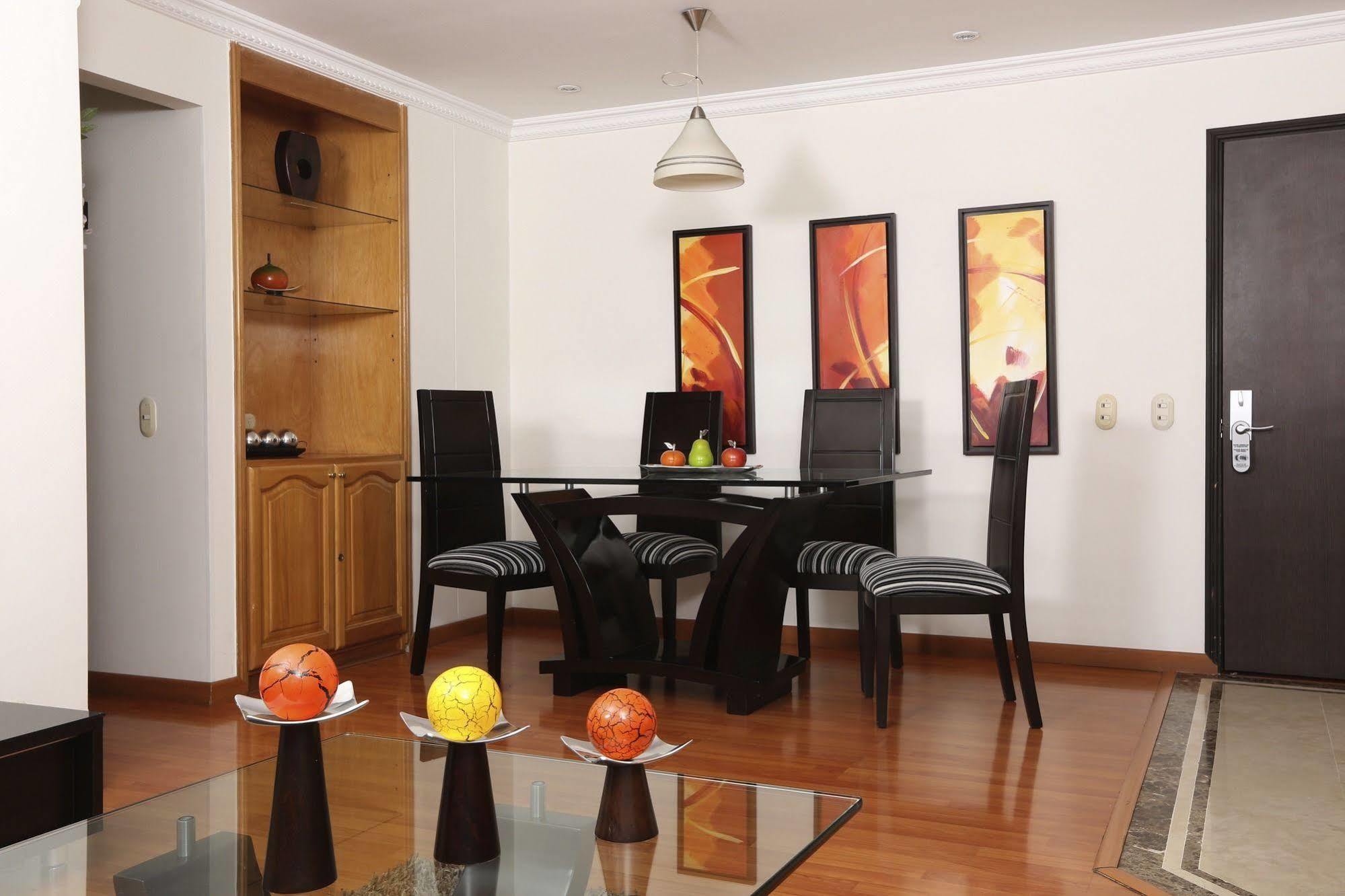 Hotel Suites 108 Богота Экстерьер фото