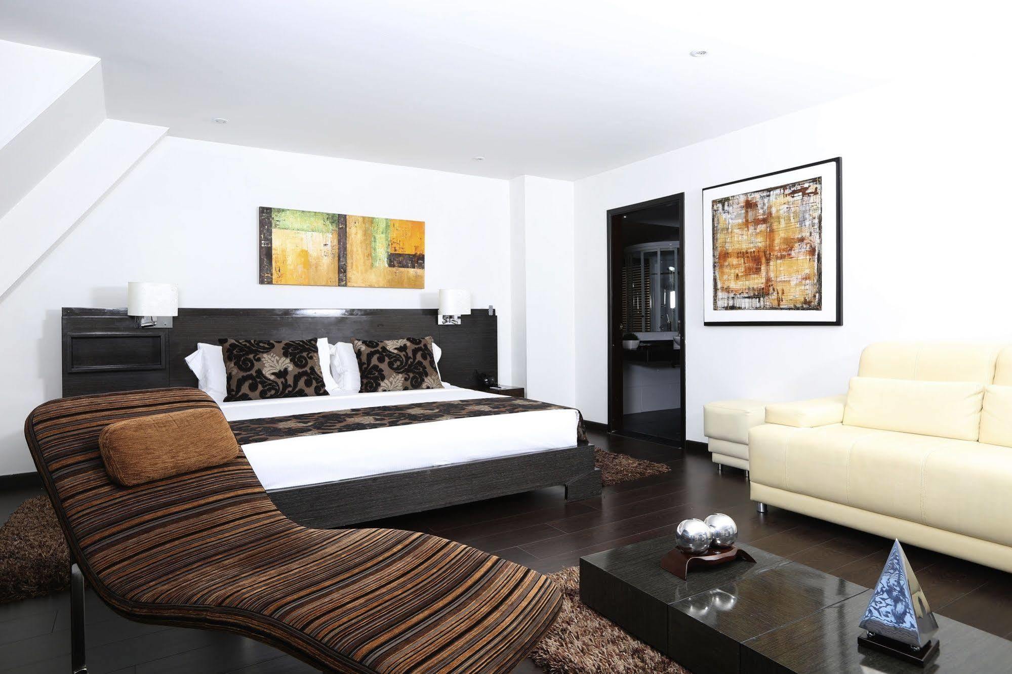 Hotel Suites 108 Богота Экстерьер фото
